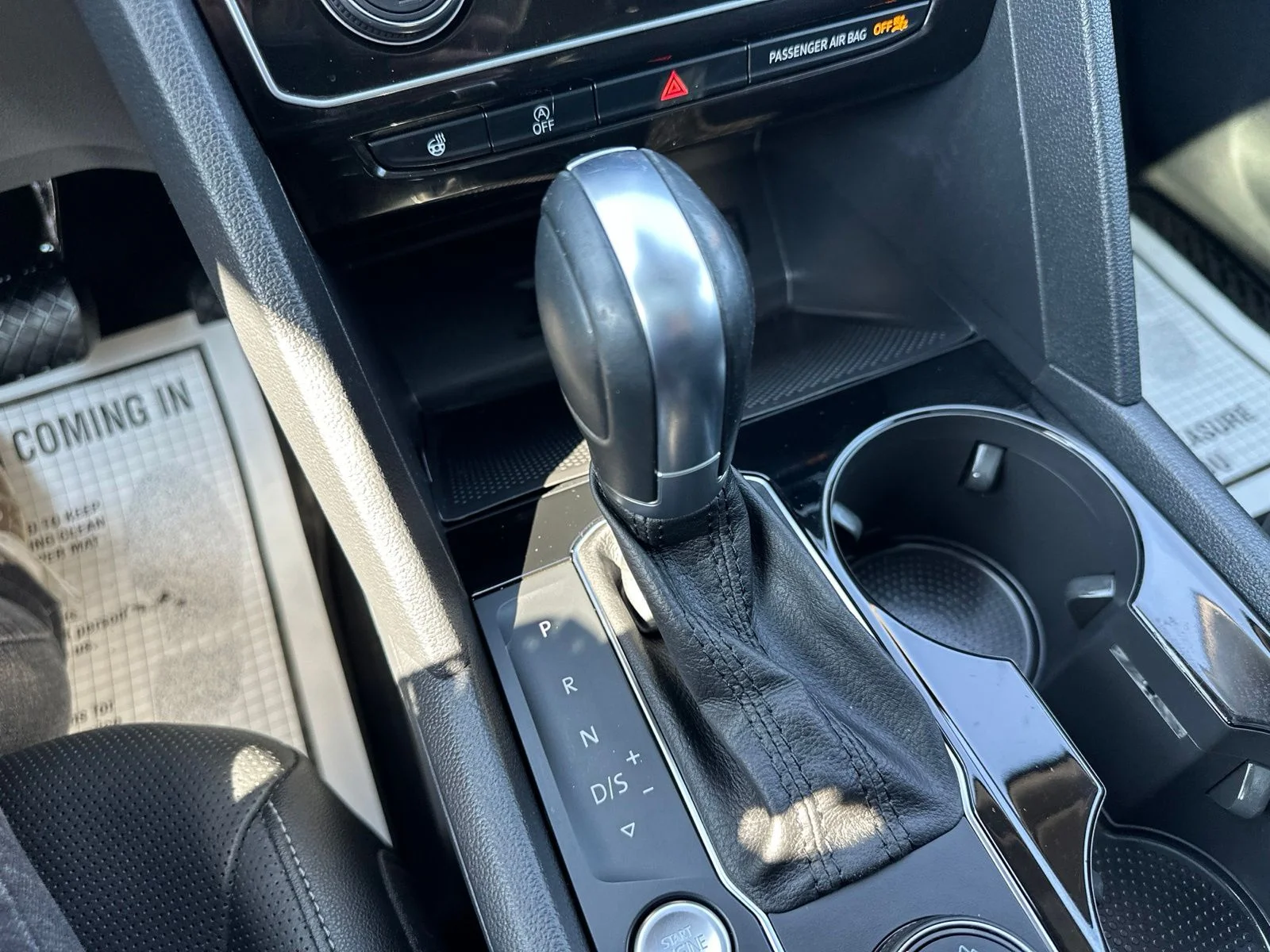 Used 2019 Gray Volkswagen SEL Premium image 81