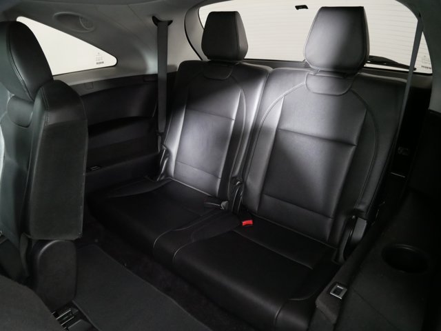 Used 2017 Crystal Black Pearl Acura FWD w/Technology Pkg image 14