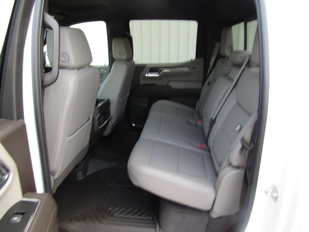 Used 2024 White Chevrolet LTZ image 37