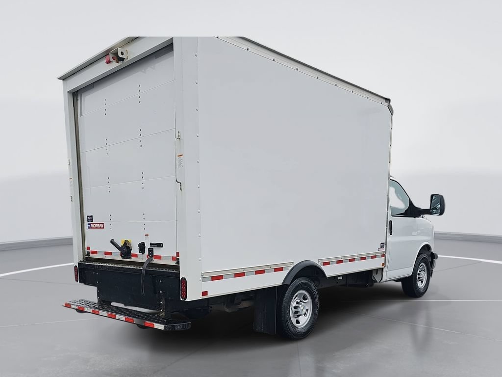 Used 2021 Summit White Chevrolet Work Van image 3