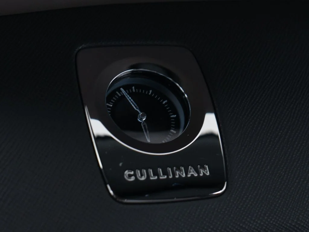 Certified Used 2023 Jubilee Silver Rolls-Royce  image 46