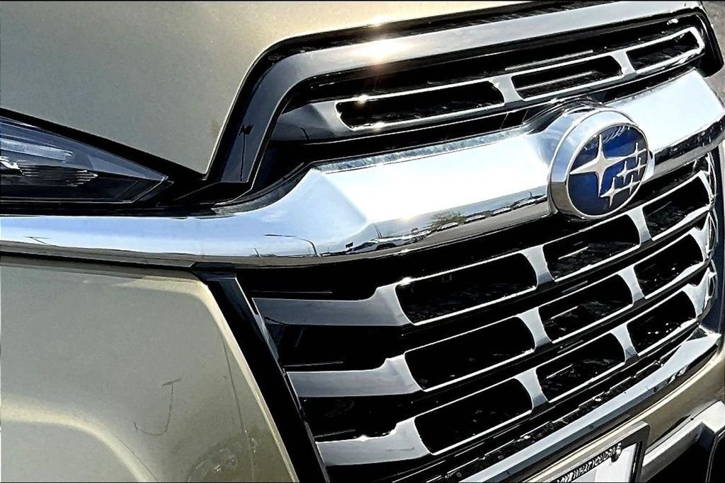 Certified Used 2025 Brown Subaru Premium image 29