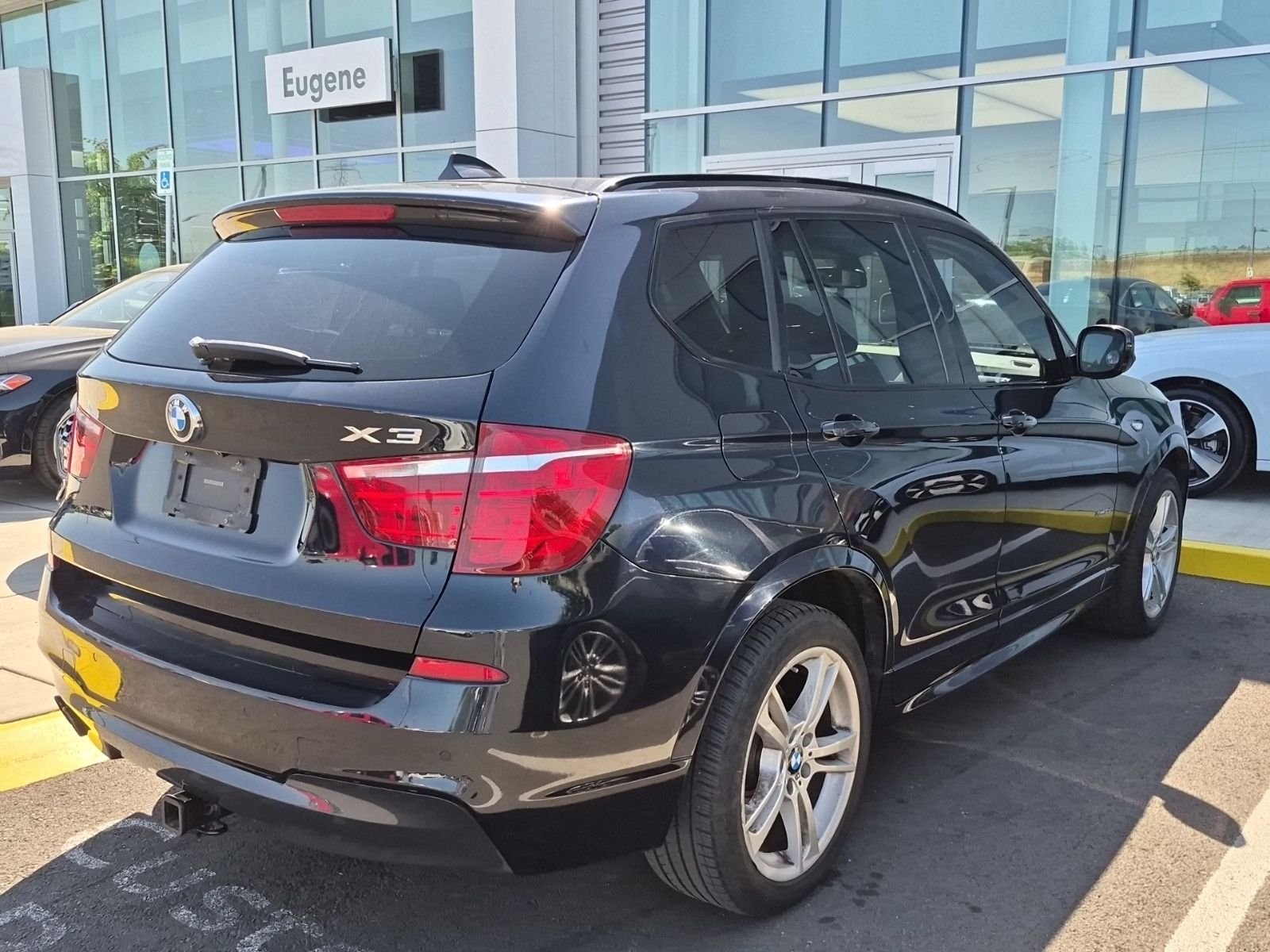 Used 2013 Black BMW xDrive35i image 2