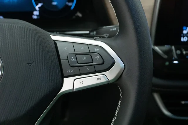 2026 Volkswagen Atlas SE w/Tech - Photo 30