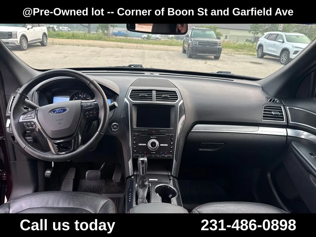 Used 2018 Red Ford Sport image 18
