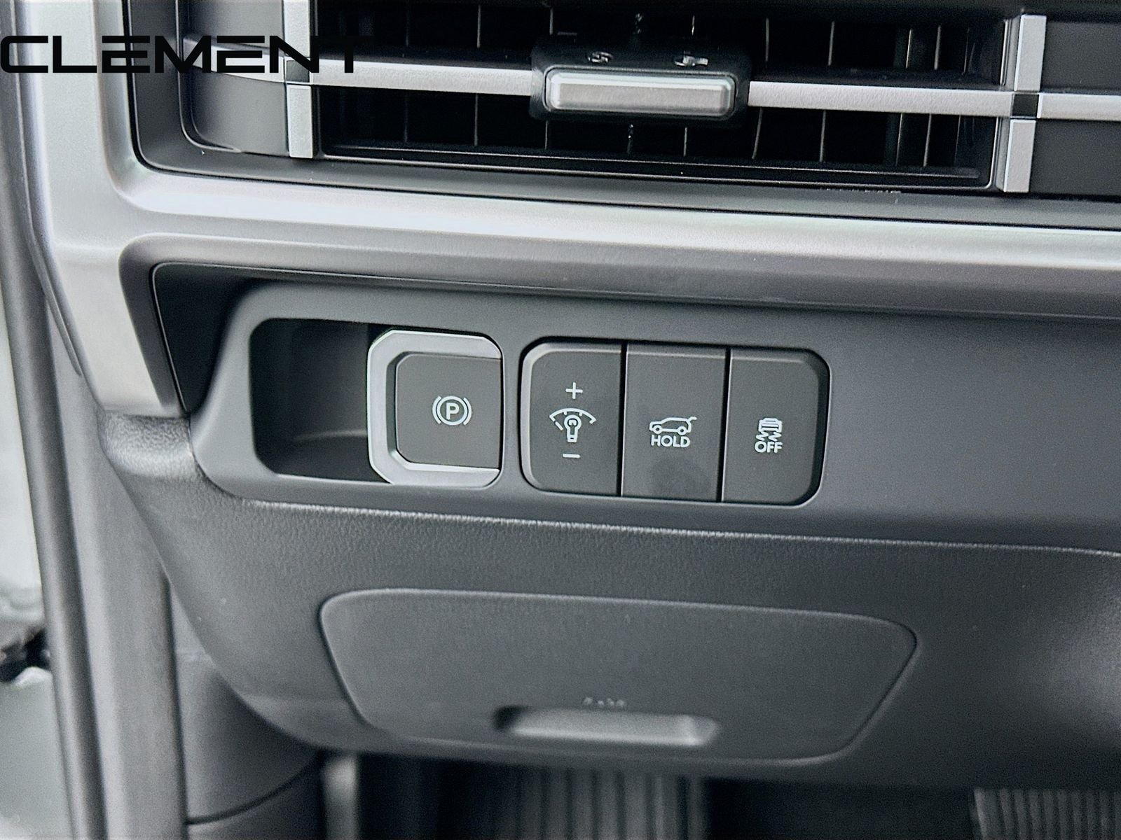 2026 Hyundai Santa Fe SEL - Photo 13