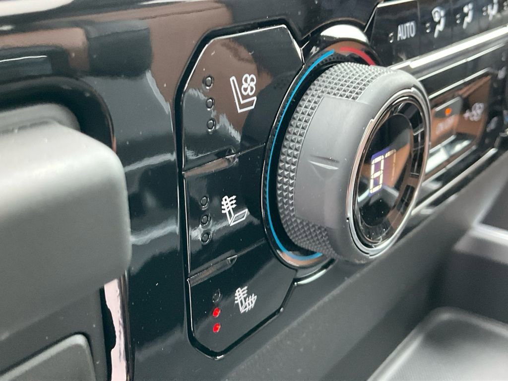 2026 Chevrolet Silverado 2500 HD High Country - Photo 26