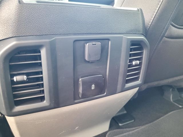 Used 2019 Red Ford XL image 12