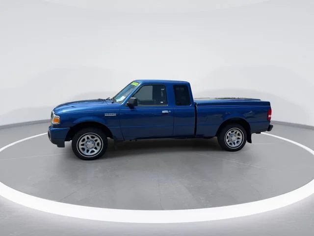 Used 2011 Blue Ford XLT image 4