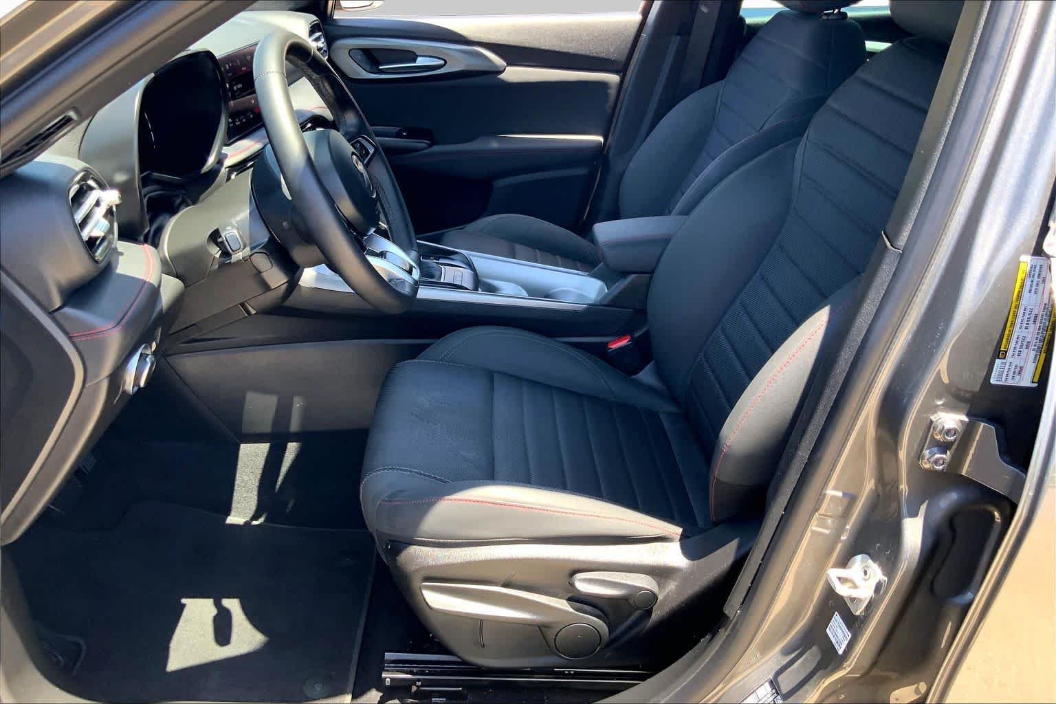 Pre-Owned 2024 Dodge Hornet GT