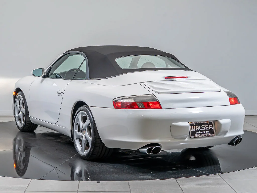 Used 2003 Carrara White Porsche Carrera image 3