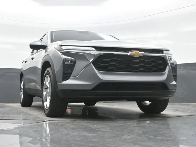 2026 Chevrolet Trax LS - Photo 22