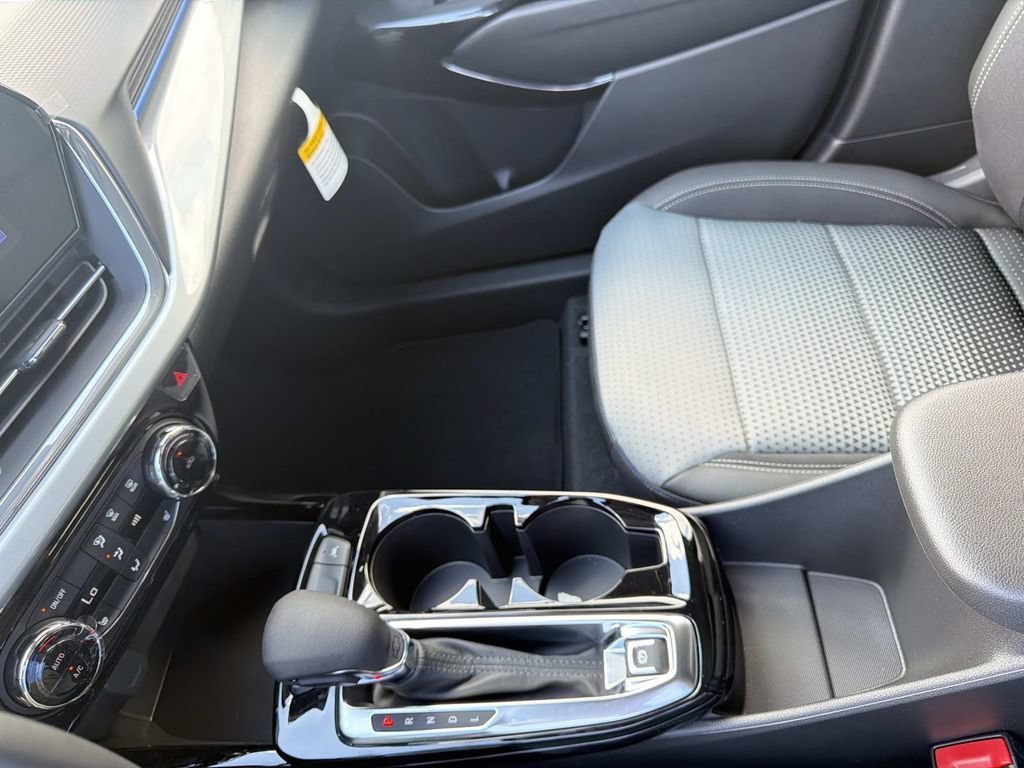 2026 Chevrolet Trax LT - Photo 29