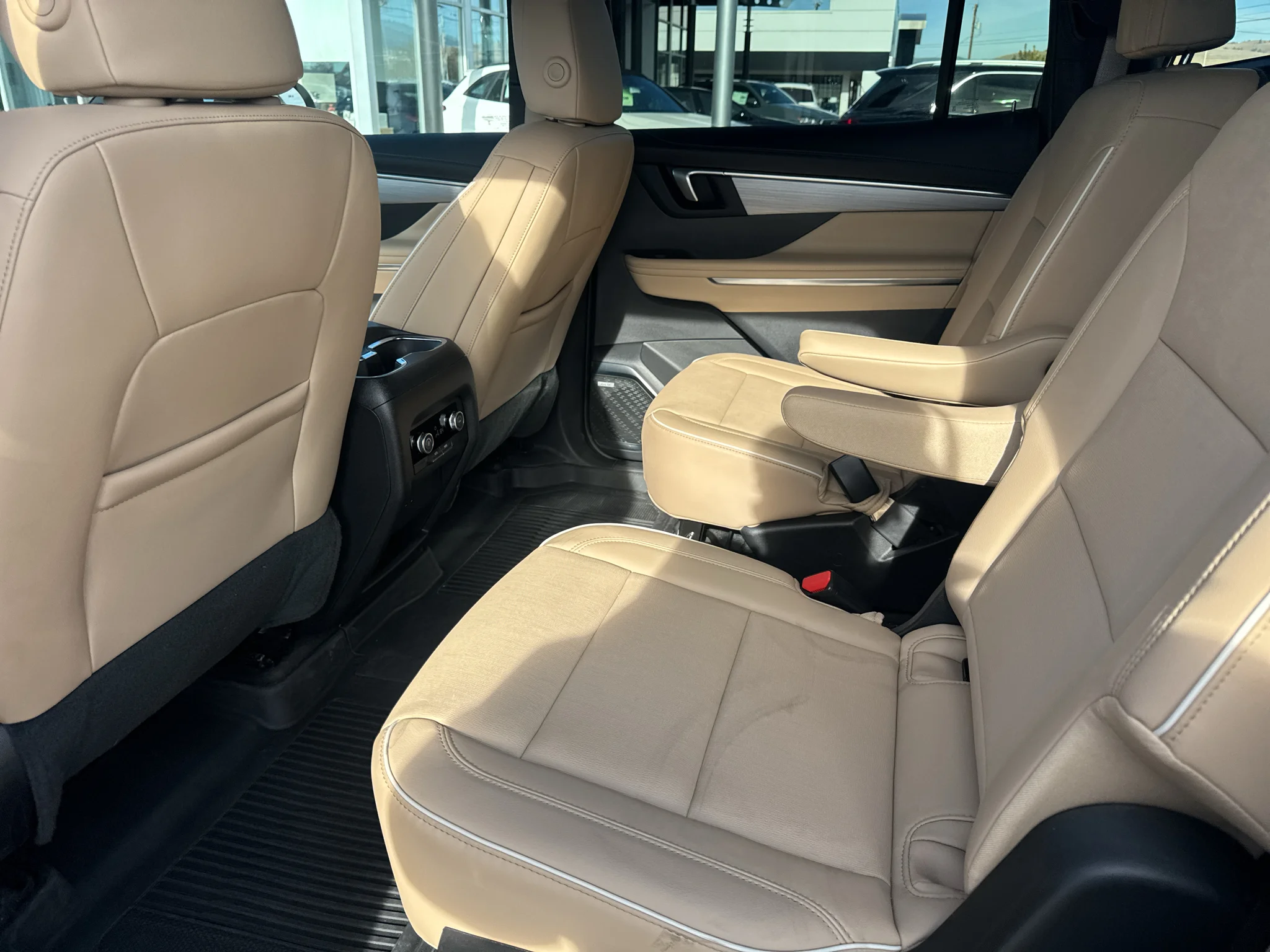 2026 Buick Enclave Preferred - Photo 12