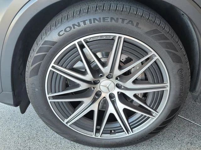 Used 2025  Mercedes-Benz GLC 63 AMG® S E Performance image 6
