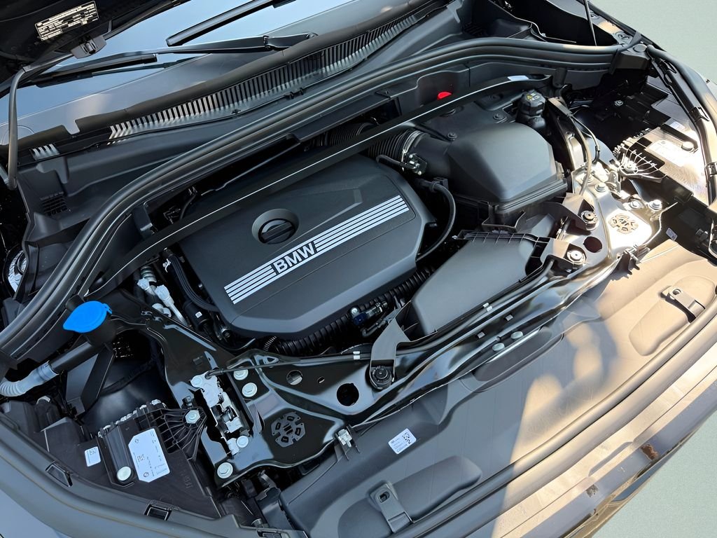 New 2026 Black Sapphire Metallic BMW xDrive28i image 24