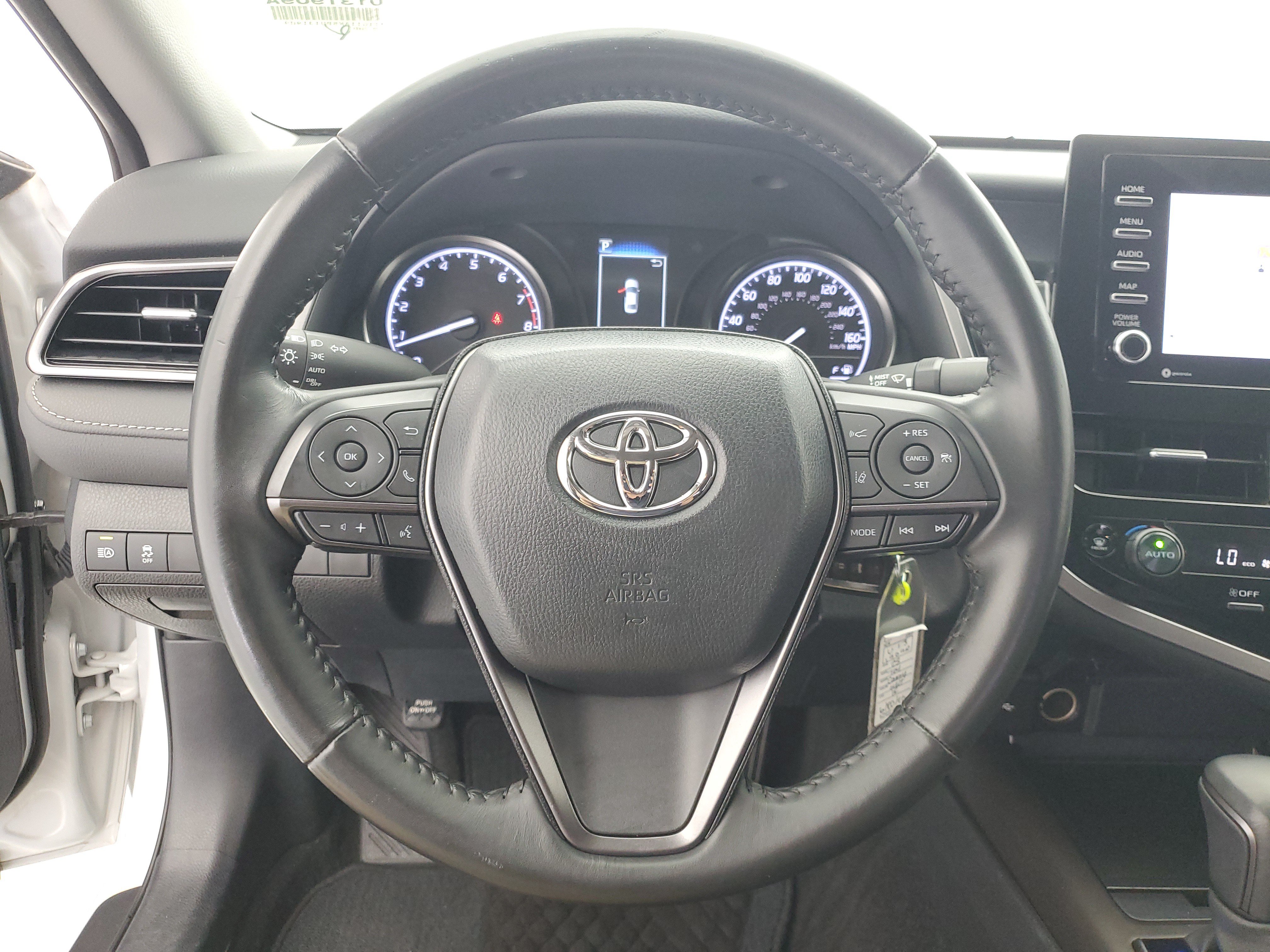 Used 2023 Ice Toyota SE image 21