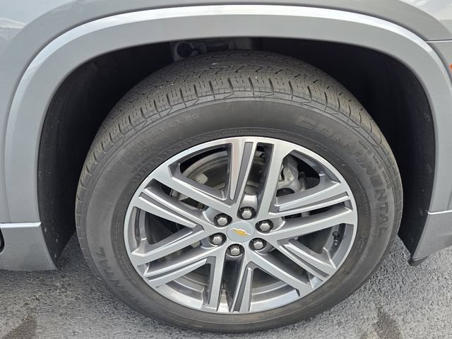Certified Used 2023 Sterling Gray Metallic Chevrolet High Country image 8