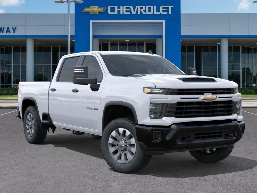 New 2026 Summit White Chevrolet Custom image 7