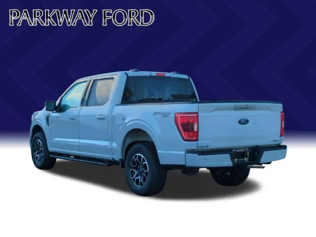 Used 2023 White Ford XLT image 3