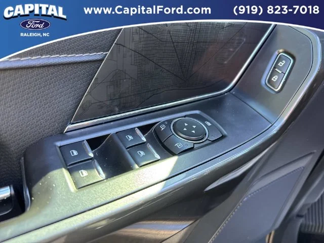 Used 2022 Silver Ford XLT image 20