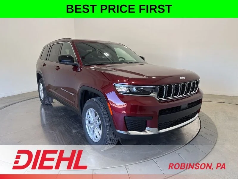 New 2026 Velvet Red Pearl-Coat Exterior Paint Jeep Laredo image 1