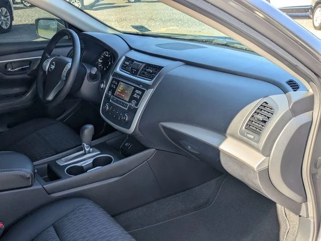 Used 2018 Gray Nissan 2.5 S image 32
