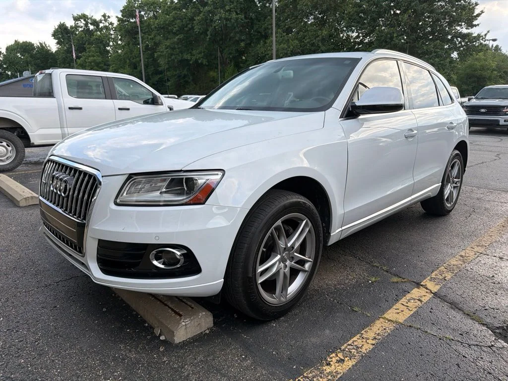 Used 2017 White Audi 2.0T Premium Plus image 2