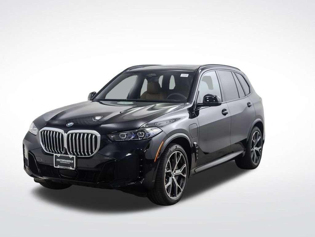 2026 BMW X5 xDrive50e's photo