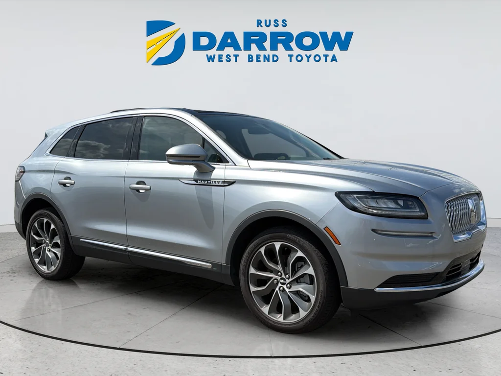 Used 2022 Silver Lincoln Reserve image 7