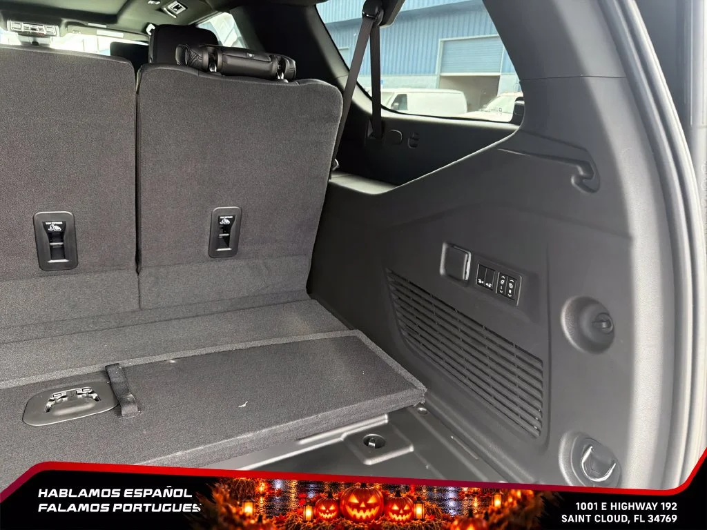 New 2026 Glacier White Tricoat GMC Denali image 33