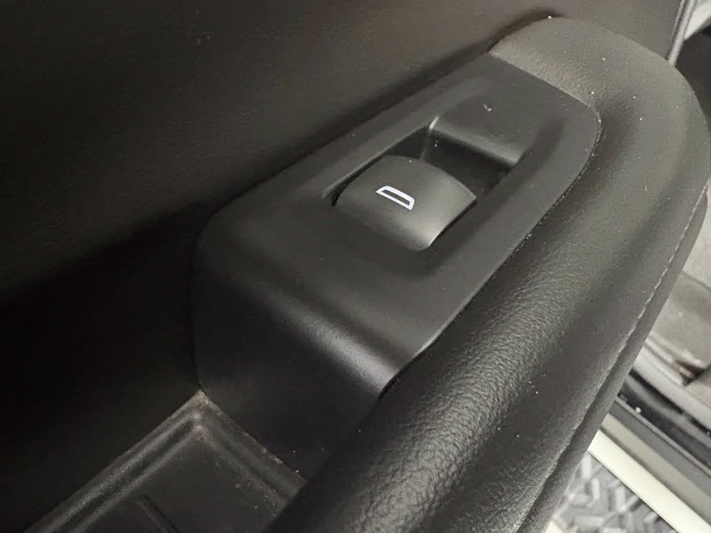 Used 2025 Black Chevrolet Z71 image 45