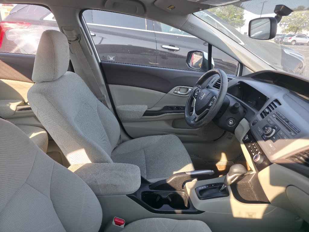Used 2012 White Honda LX image 5