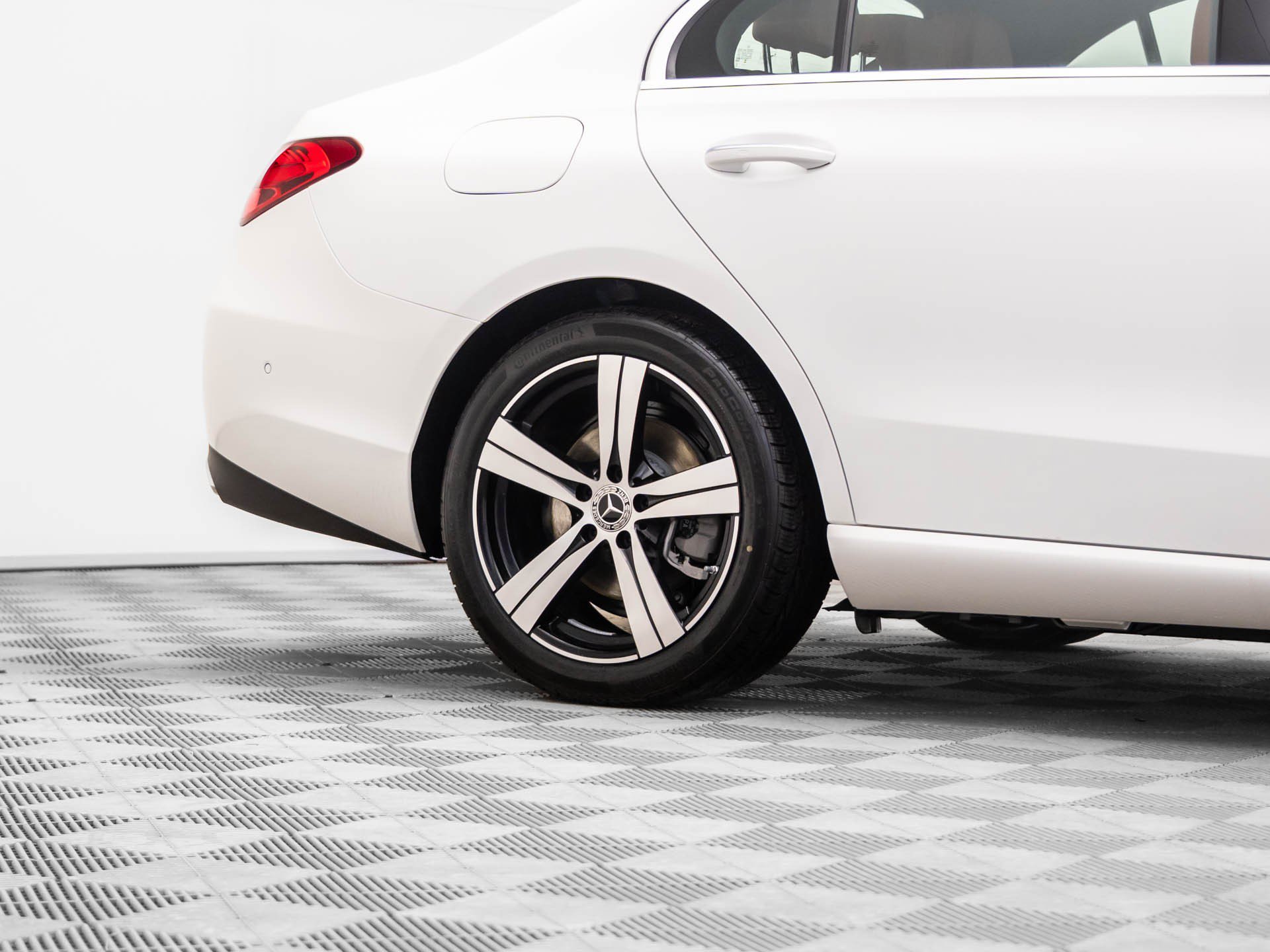 New 2026 White Mercedes-Benz C 300 image 29