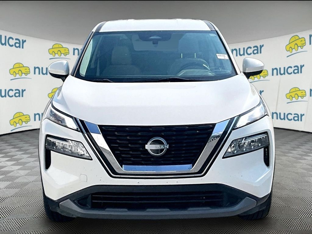 Used 2023 Pearl White Tricoat Nissan SV image 2