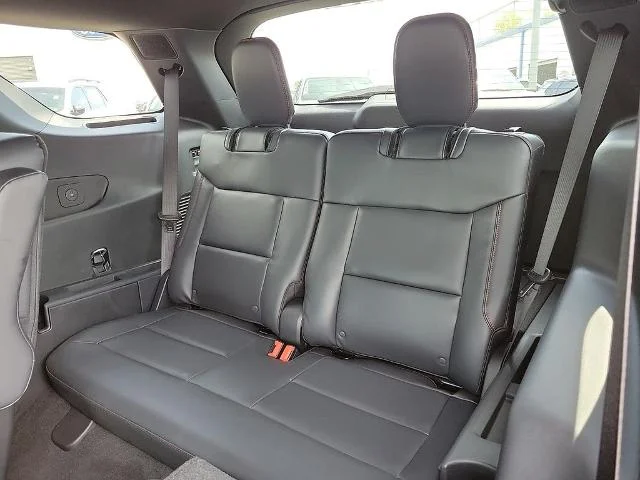 New 2026 Rapid Red Metallic Tinted Clearcoat Ford ST image 9