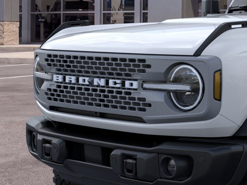 New 2026 Oxford White Ford Badlands® image 19