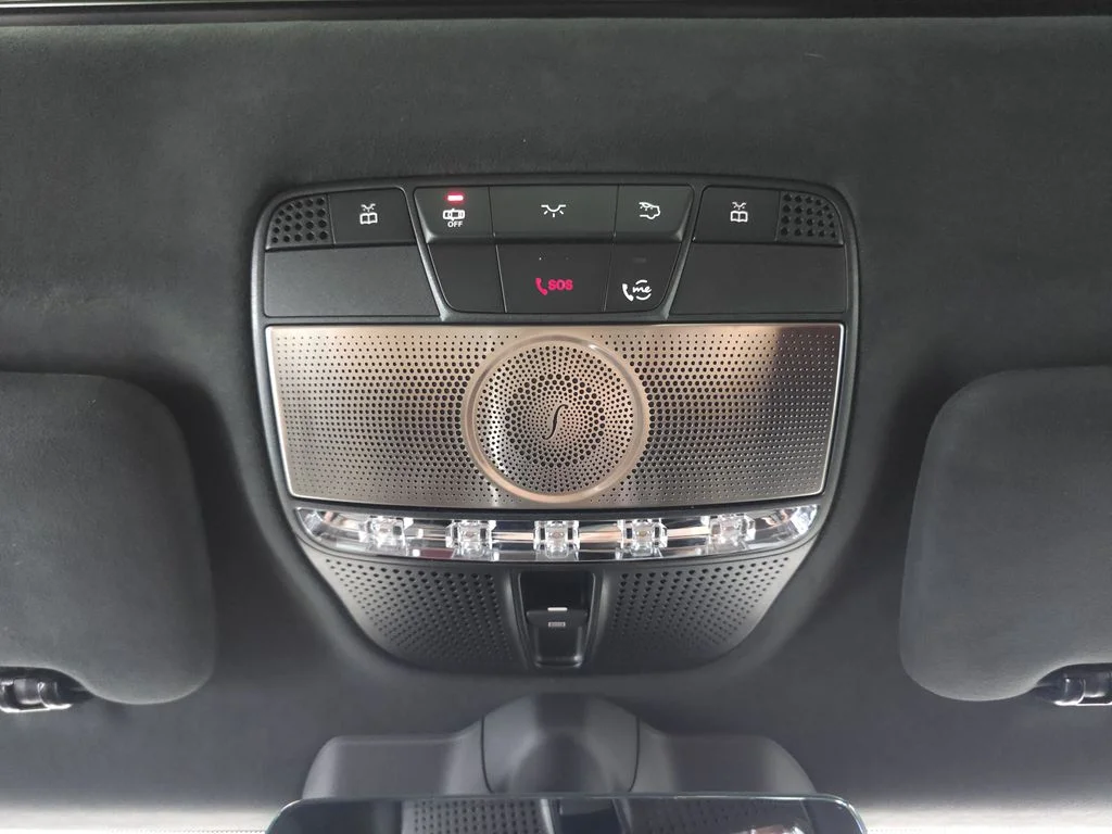 Certified Used 2025 Black Mercedes-Benz G 580 image 25