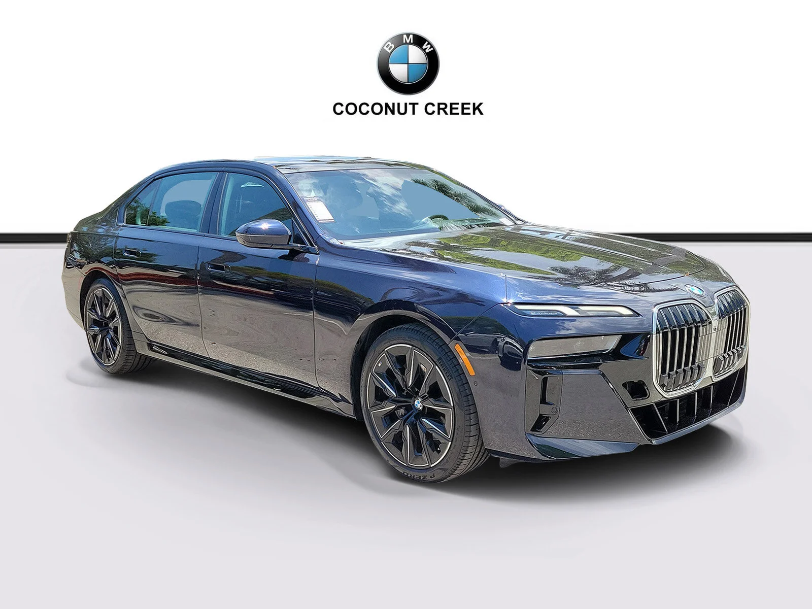 2023 BMW 7 Series 740i's photo