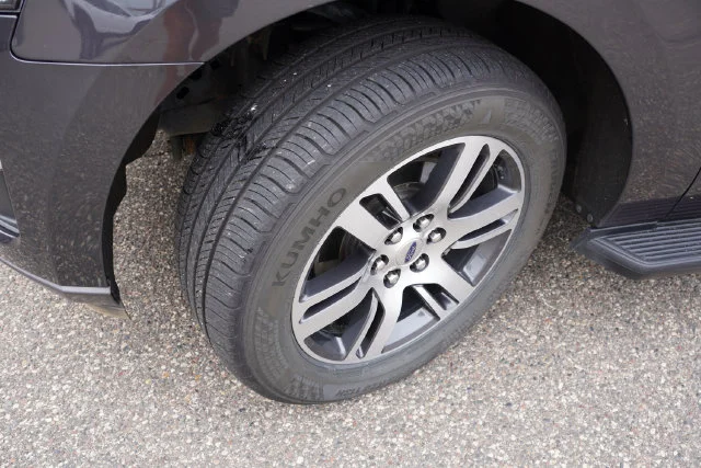 Used 2024 Gray Ford Limited image 13