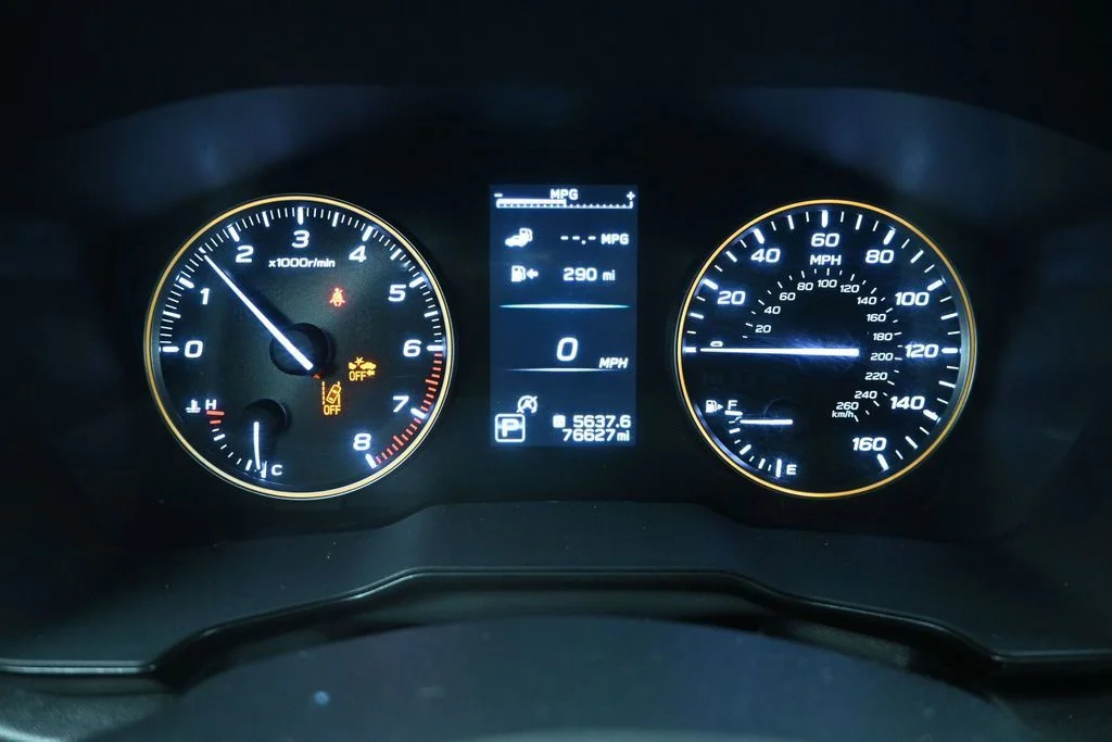 Used 2022 Silver Subaru Wilderness image 18
