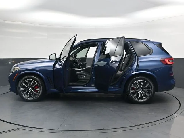 Used 2021 Blue BMW xDrive40i image 44