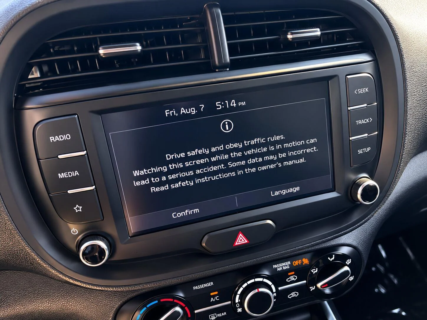 2025 Kia Soul LX - Photo 19