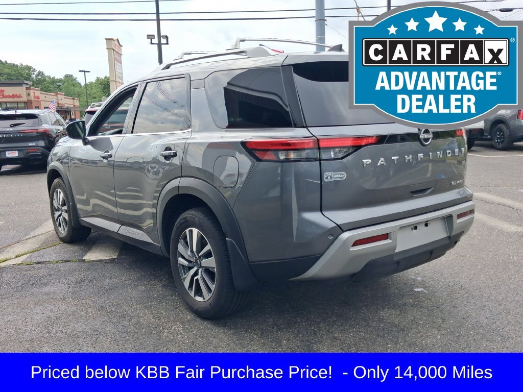 Used 2024 Gray Nissan SL image 7