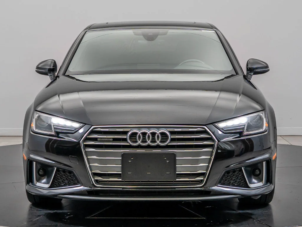 Used 2019 Brilliant Black Audi 2.0T Premium image 2