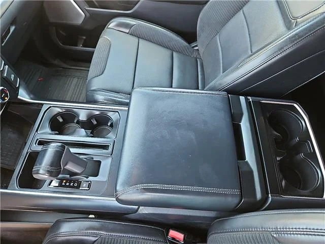 Used 2022 Agate Black Metallic Ford Raptor 4x4 SuperCrew Cab 5.5 ft. box 145 in. WB image 19