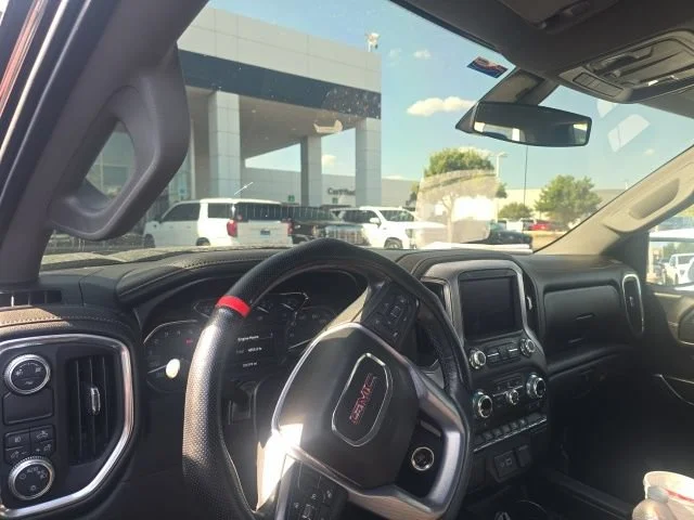 Used 2019 ONYX BLACK GMC Elevation image 7