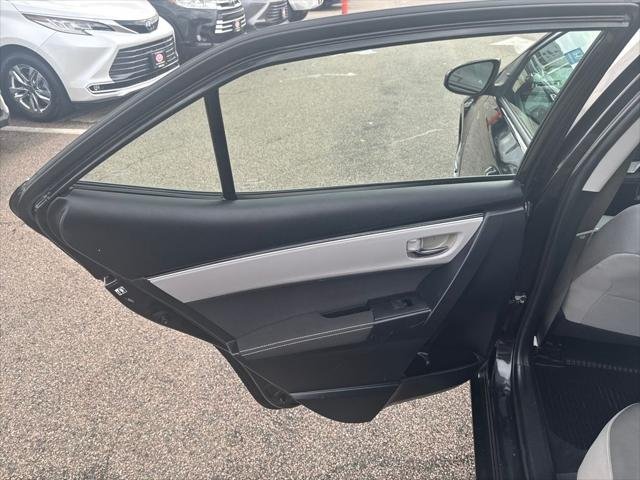 2017 Toyota Corolla LE - Photo 36