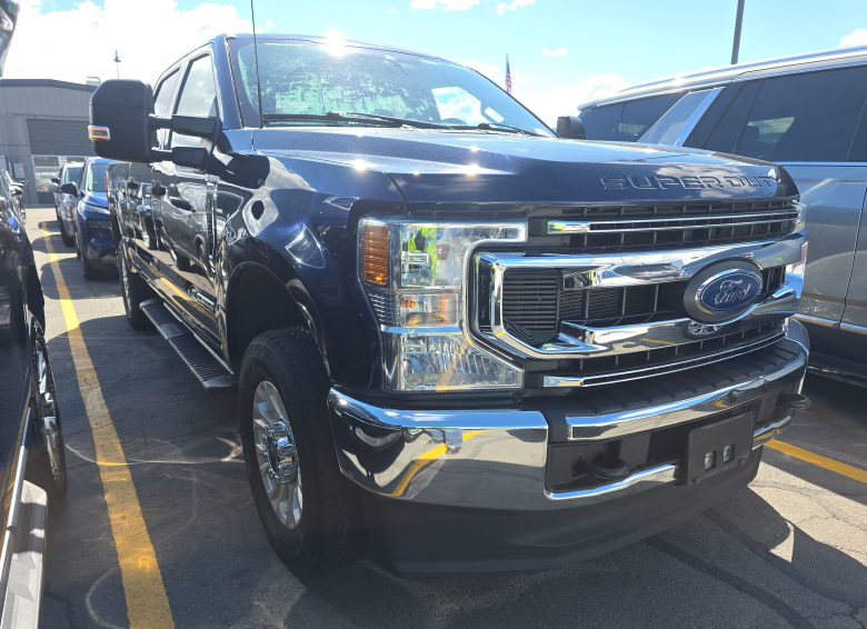 2022 Ford F-250 XLT 4x4 Crew Cab 8' Box's photo