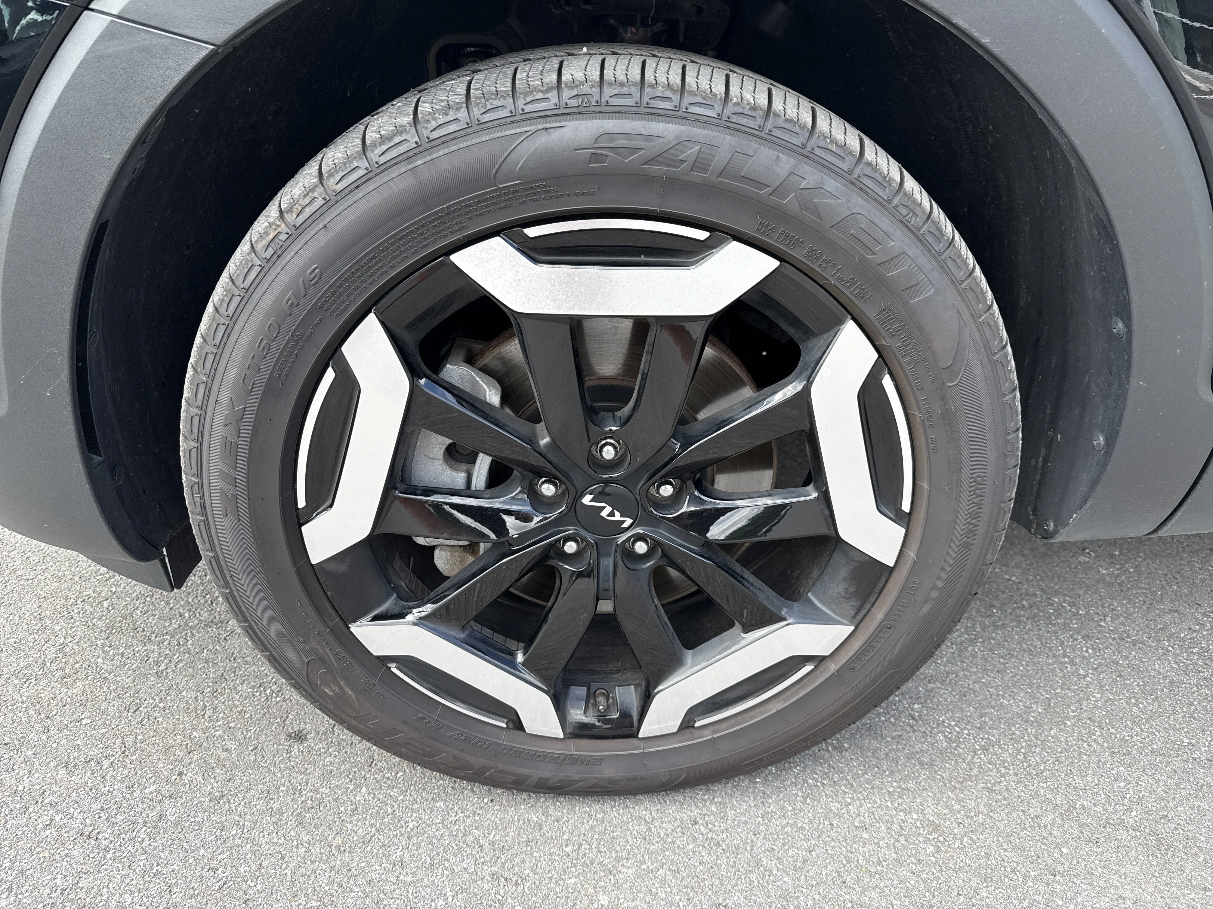 Used 2024 Ebony Black Kia S image 13